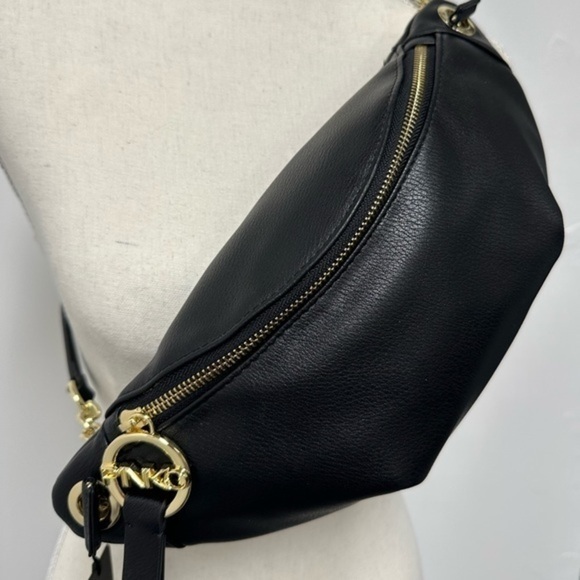 Pinko Black Leather Belt Bag Fanny Pack Pouch NWT $599 - Picture 2 of 9